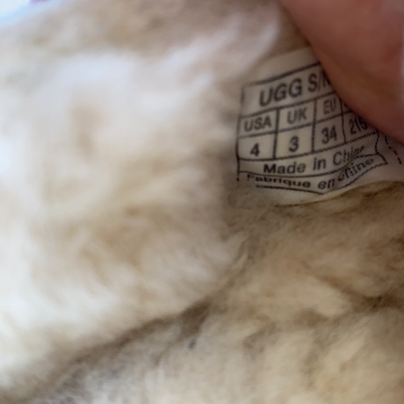 UGG slippers - Picture 6 of 6